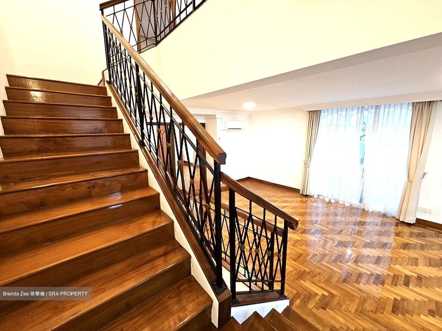 Kew Vale (D16), Semi-Detached #481629131